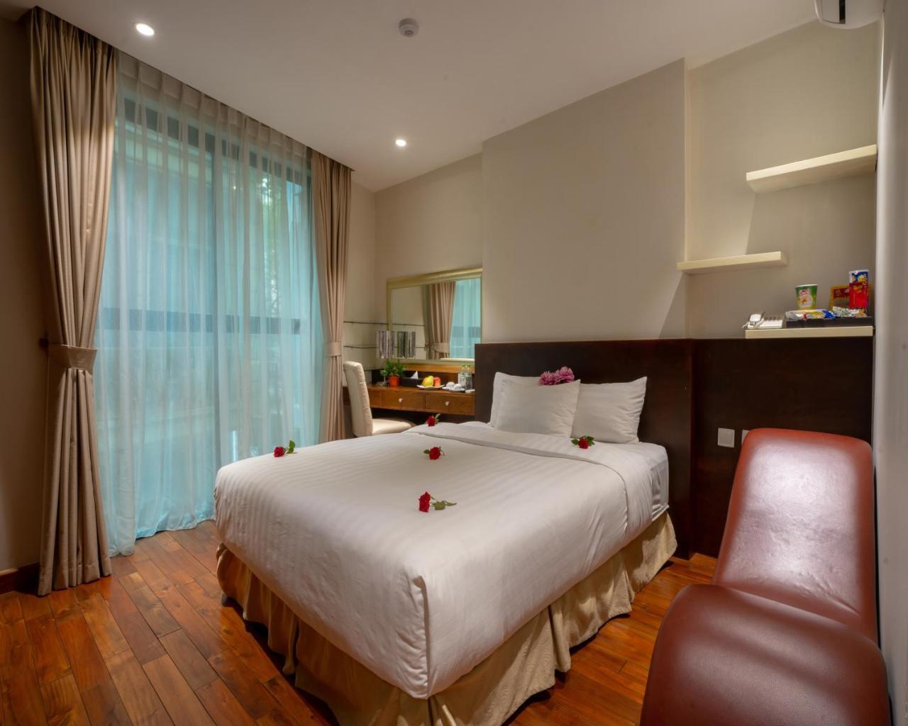 Hovi Universal - My Hotel Ханой Екстер'єр фото